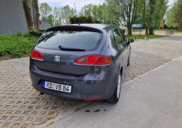 Seat Leon cena 14900 przebieg: 206791, rok produkcji 2006 z Złotów małe 352